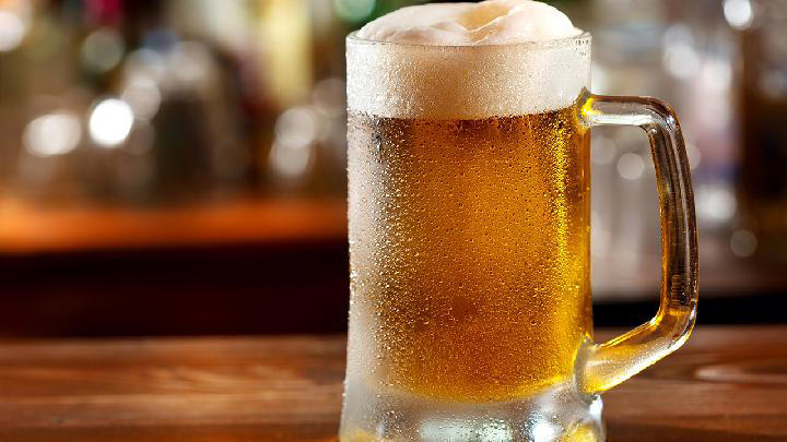 啤酒不能和什么一起吃 啤酒的同食禁忌 啤酒不能和什么一起吃 啤酒的同食禁忌